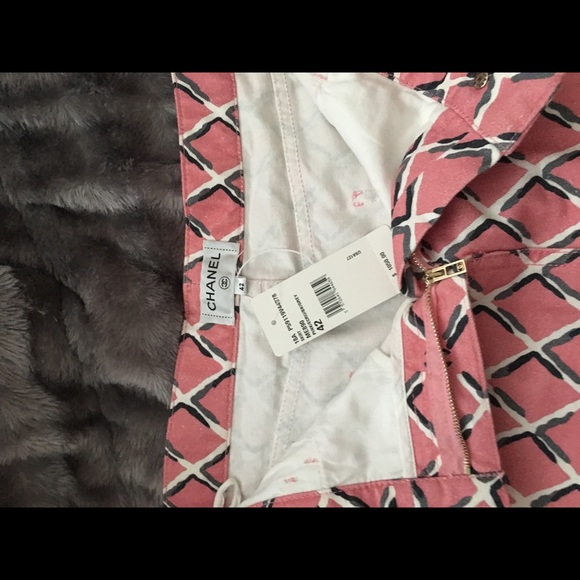 Chanel pink skirtSOLD SOLD - Picture 4 of 5